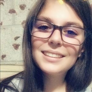 Meet your Posher, Vicky